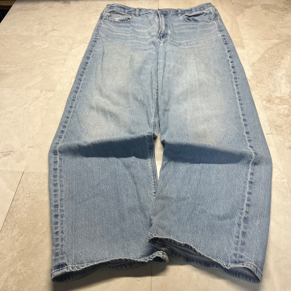 American Eagle Super High-Rise Baggy Straight Light Wash Jeans Women Size 14